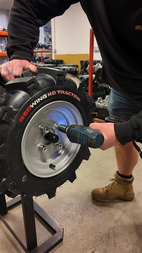 17K views · 2.7K reactions | Assembly of a Muck Truck Powered Barrow #madeinbritain #asmr #asmrsounds #assembly #manufacturing @muck_truck | Machinery Nation | Facebook