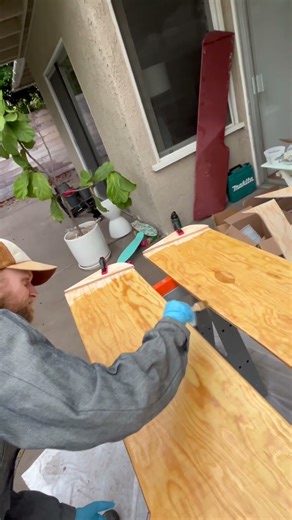 The guys try to fiberglass #diy #boatbuilding