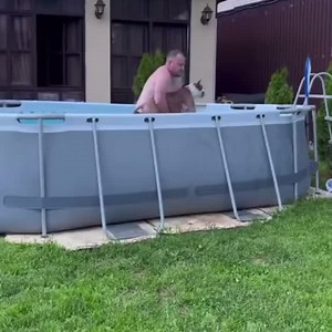 Summer time :) let's go swimming.... | The World Of Awesome Pictures