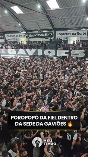 POROPOPÓ NA SEDE DA GAVIÕES DA FIEL ANTES DA FINAL DA COPA DO BRASIL