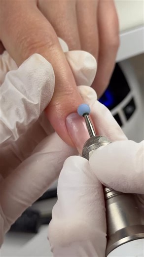 Natalie Zheltovski | Russian manicure education | AUSTIN TX on Instagram: "Cuticle softner by Footlogix is one of the most magical and safest products for skin softening. Unlike any other cuticle removers (I wouldn’t even compare it) it doesn’t affect skin layers and doesn’t damage them .How cuticle removers damage? Because chemical exfoliants designed to break down living tissue, not just the dead cuticle. Unlike strong chemical cuticle removers that use aggressive acids/alkalis to “eat away” d