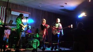 Chris has got a Squeezebox | WIXY 1260 Band