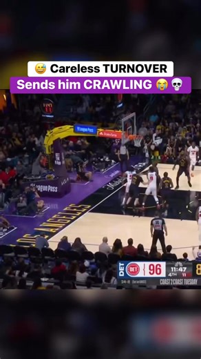 What is Jake doing? 😅 Careless turnover to make down 8 in the 4th. Lakers LOSE, 128-106. 😓 #nbareels #NBABloopers #JakeLaravia | ISportZonetv