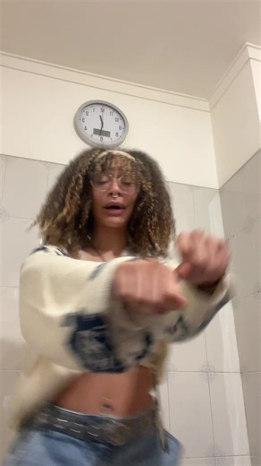 𖦹 emita (@emacoimbra)’s videos with original sound - sims