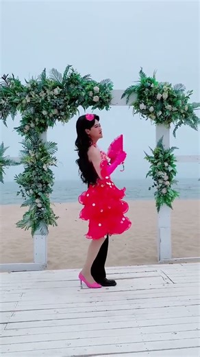 Are you guys think it's beautiful or not? #Double-sided man @TikTok Assistant