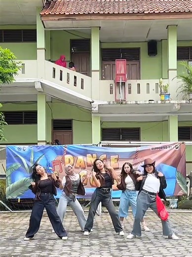 Dance Competition Highlights: SPECTRA's 'Unforgiven' Cover