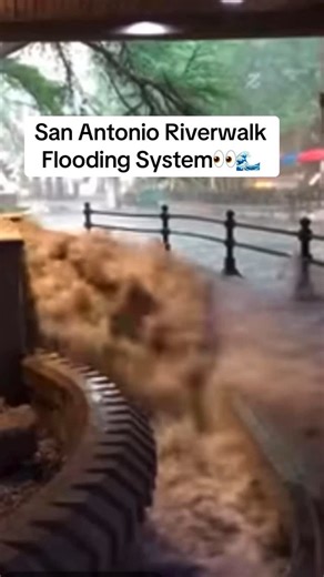 We Walk San Antonio on Instagram: "Great look at the flood control + drainage system around the Riverwalk: water flows down from street level into the SA river and then pulled down stream away from the Riverwalk ultimately out to some lake or maybe even the gulf👌😱#sanantonioriverwalk #sanantonio #flooding #flood"