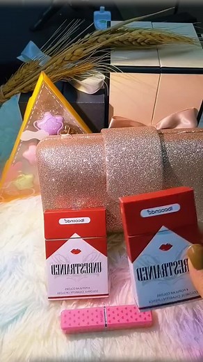 Cigarette lipstick#usa #foryoupage #fypシ #tiktokmademebuyit #foryou #tiktokmademedoit #lipstick