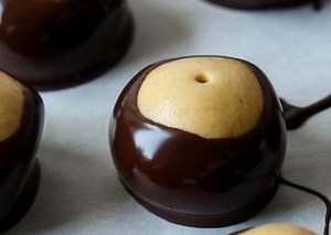 Buckeyes (Peanut Butter Balls)