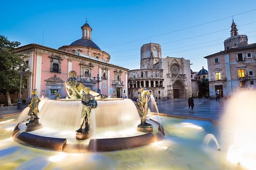 The best neighborhoods in Valencia: where centuries-old heritage embraces innovation - Lonely Planet