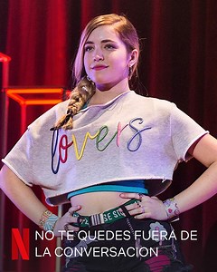 1.4K reactions · 76 shares | La talentosa Mía consigue una beca para estudiar en una prestigiosa escuela de arte, donde pronto tiene roces con la superpopular hija del dueño. Solo en Netflix. No te quedes fuera de la conversación. | Netflix | Facebook