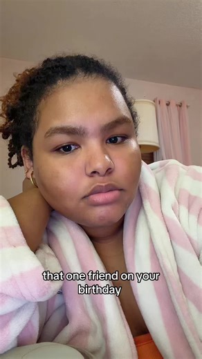 mona (@reallycurlyprincess)’s video of birthday