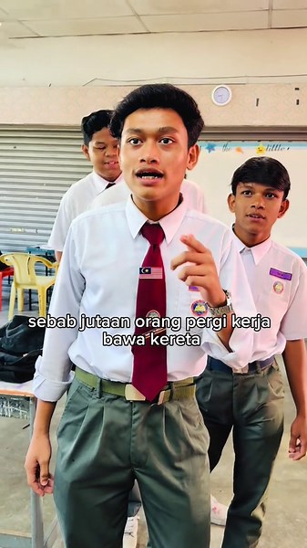 Koleksi Karangan Cemerlang dan Ujian Bertutur SPM