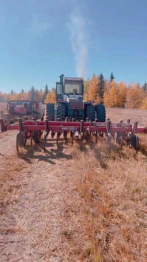 Fall tillage is on the go …. Time to get dusty #farmtok #tillage #steiger #notill