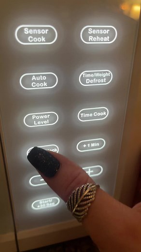 How to Set Clock on Drew Barrymore Microwave: Easy Tutorial