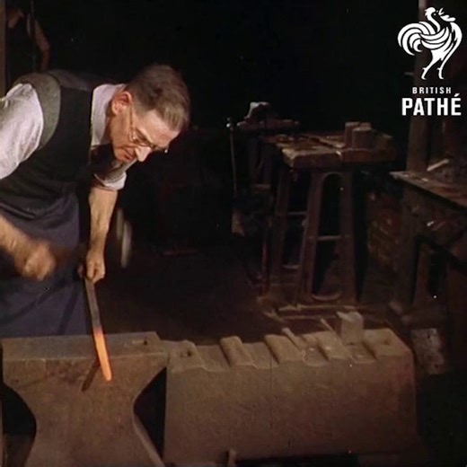Acton swordsmiths filmed in 1955. | British Pathé