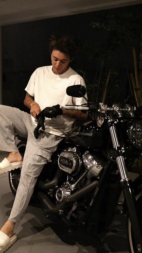 秋服🍂 #ハーレーブレイクアウト #ハーレー48 #ハーレー883 #おすすめ