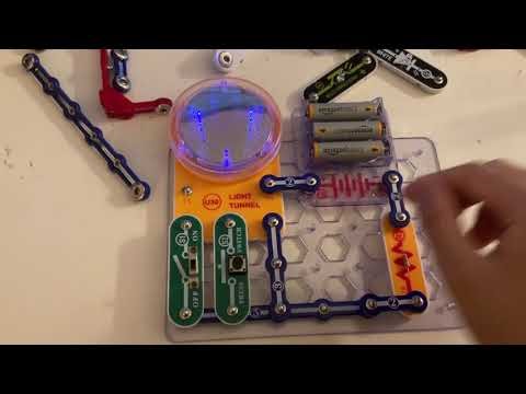 Snap Circuits 3D Illumination: Dim and Bright Light Tunnel