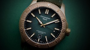 1.1K views · 65 reactions | It’s here! The NEW C60 Bronze Ombré Green COSC LE – limited to just 500 pieces. Hand-distressed ombré dial in hunter-green. A 42mm bronze case that’ll develop a unique patina over time. And a COSC-certified movement which delivers the highest level of accuracy. There’s a LOT to enjoy. Right? Learn more here:https://www.christopherward.com/dive-watches/c60-bronze-ombré-green-cosc-le/C60-42ADC3-B00V0-WV.html | Christopher Ward | Facebook