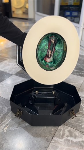 9.7K views · 142 reactions | Promoción limitada de texana y sombrero, para más información⬇️⬇️ https://wa.me/message/CPJGQE4C2Y4CB1 | Las Botas de Oro | Facebook