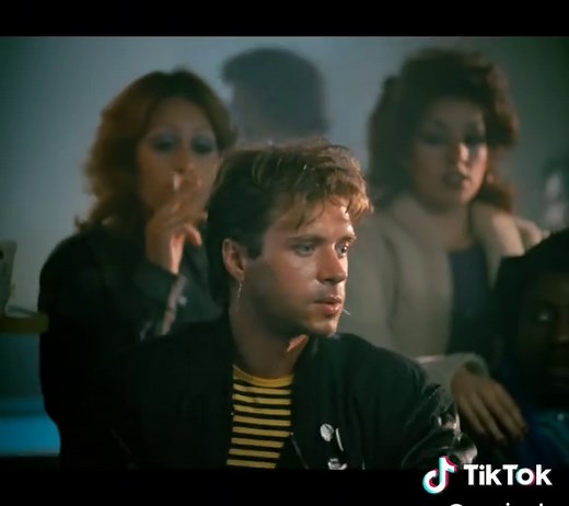 Michael Jackson - Beat It: Unforgettable Music Classic