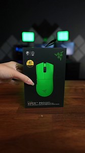プロに支持されるeスポーツマウスが、グリーン仕様に。「Razer Viper V3 Pro Esports Green Edition」登場。
