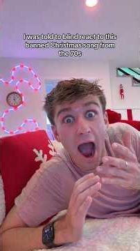 WHO MADE THIS CHRISTMAS SONG😭