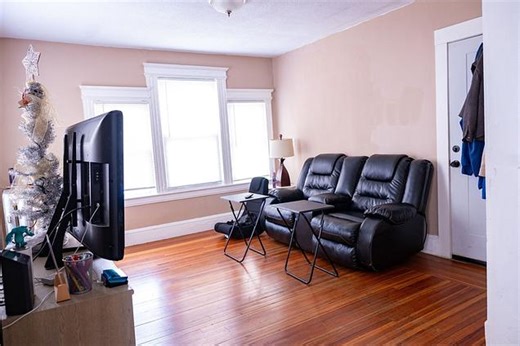 38 Greenacre Sq #2, Springfield, MA 01105 | Estately 🧡 | MLS# 73497575