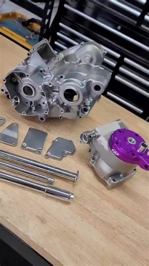 Sexy Restoration 😍 #fy #fyp #fypシ #fypage #suzuki #motorcycle #restoration #dirtbike #engine #motor #racing Sexy Restoration 😍 #fy #fyp #fypシ #fypage #suzuki #motorcycle #restoration #dirtbike #engine #motor #racing | Two-Stroke Engine Restorations