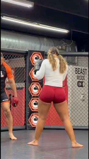 She Stepped Into the Ring and Proved Herself #boxing #boxinglife