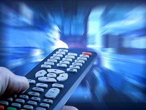 Canadian TV revenues rise even as more viewers tune out