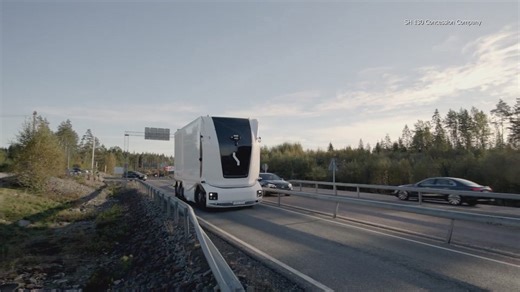 Driverless freight trucks in central Texas