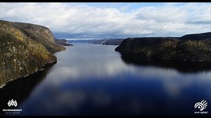 Aidez-nous à protéger le Lac Walker 🏞 ce joyau naturel au cœur de la Côte-Nord ! La création d'un parc national autour du lac le plus profond du Québec permettrait de protéger ses paysages spectaculaires et sa biodiversité unique tout en étant un atout majeur pour le tourisme régional ! Appuyez la protection du Lac Walker 👉 https://bit.ly/agissez-pour-le-lac-walker Environnement Côte-Nord | Société pour la nature et les parcs - SNAP Québec
