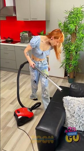 Hilarious Vacuum Prank Takes an Unexpected Turn! 😂