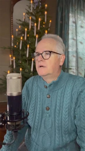 Christmas is right around the corner! Oh Holy Night! Download this song and my entire Christmas project from my website and get ready for Christmas (link in bio)! #singer #jesus #christmas #christmasmusic #hymns | Chris Allman