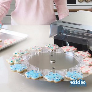 Enhance your confectionary with edible ink printing. With Eddie® The Edible Ink Printer, you can print photos and logos directly on cookies and other sweet treats. | Primera Technology, Inc. | Facebook