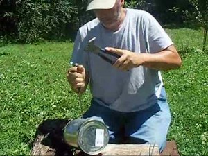 How to Make a Hobo Stove