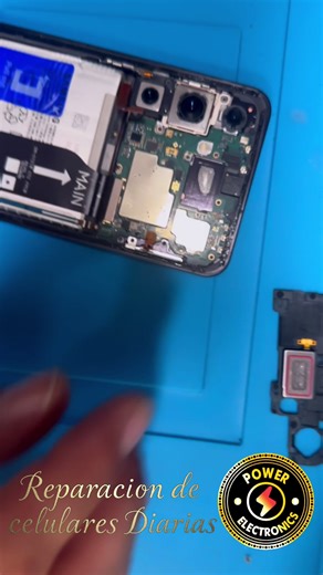 ⚡️¡Bienvenidos a Power electronics!⚡️ En Power Electronics, encontrarás el mejor servicio y los precios más accesibles. Nos especializamos en: -Reparaciones -Accesorios -Electrónicos -Activaciones -Ventas al por mayor ⚡️¡Date la vueltita, te esperamos!⚡️ 📍711 AVE DE DIEGO PUERTO NUEVO SJ 00920 📱7️⃣8️⃣7️⃣6️⃣7️⃣3️⃣8️⃣1️⃣8️⃣1️⃣ #cases #electronics #ipad #protectores #tienda