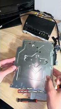 PlayStation 3 console was missing some shell pieces so I ordered some and added new thermal paste.