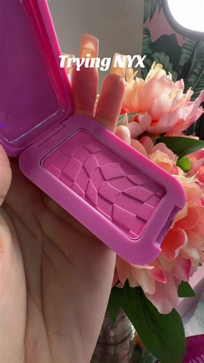 She’s cute! Definitely adding to the rotation. I love how smooth and pigmented it is.🩷 @NYX Professional Makeup #nyxblush #buttermeltblush #nyxcosmetics #damnndomm