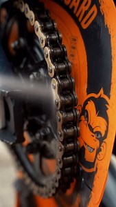 Less cleanup, more bike time - check out the #trutension Grime Guard. Keep Dad’s bike (and his garage) clean this Father’s Day 💪🛠️ 🏍️ #cbr #moto #cleaning #chain #chainmaintenance #maintaining #honda | Tru-Tension