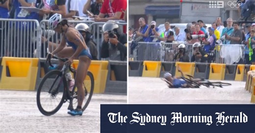 Brutal cycling crash in women's triathlon