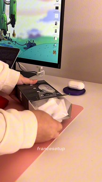 Upgrading to the Logitech G305 in White!
