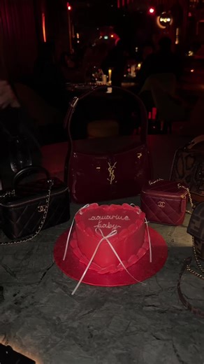 Just fit perfectly #loveisblind #explore #fyp