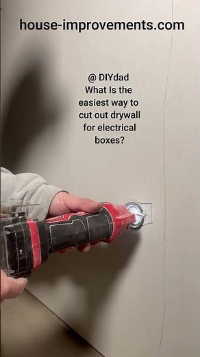 Cutting drywall the easy way #diy #shorts