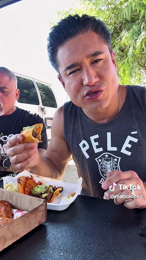 Birria Pizza Review at El Patron 818 with LopezWorthy