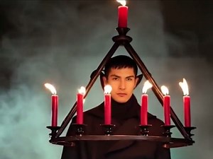 合成器配乐轻摇滚《rite》mv，里世界之摆渡者，ai制作，男装概念