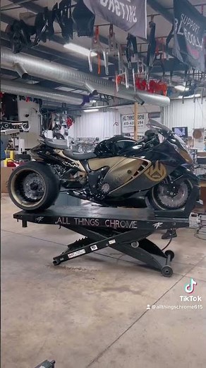 2023 Suzuki Hayabusa fully custom from paint, wheels, kit & more! - All Things Chrome 615-431-2294!