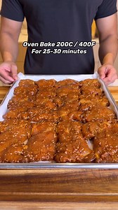 Korean BBQ Chicken Wraps🍗🌯🔥 Another game changing sheet pan meal prep. Simple method to create 10 meals in one go. This is why i love using the sheet pan. These Korean BBQ wraps make meal prep effortless🤌🏽 Macros Per Wrap including sauce (10 Wraps Total) 417 Calories | 39g Protein | 38g Carbs | 12g Fat Ingredients (Makes 10 Servings / Wraps) Korean BBQ Chicken Marinade - 1600g Boneless Skinless Chicken Thighs, trim excess fat - 2 Tsp Salt - 3 Tsp Black Pepper - 3 Tsp Garlic Powder - 4 Tsp O