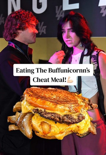 Buffunicorn's Epic Cheat Meal: Burger & Oreo Delight
